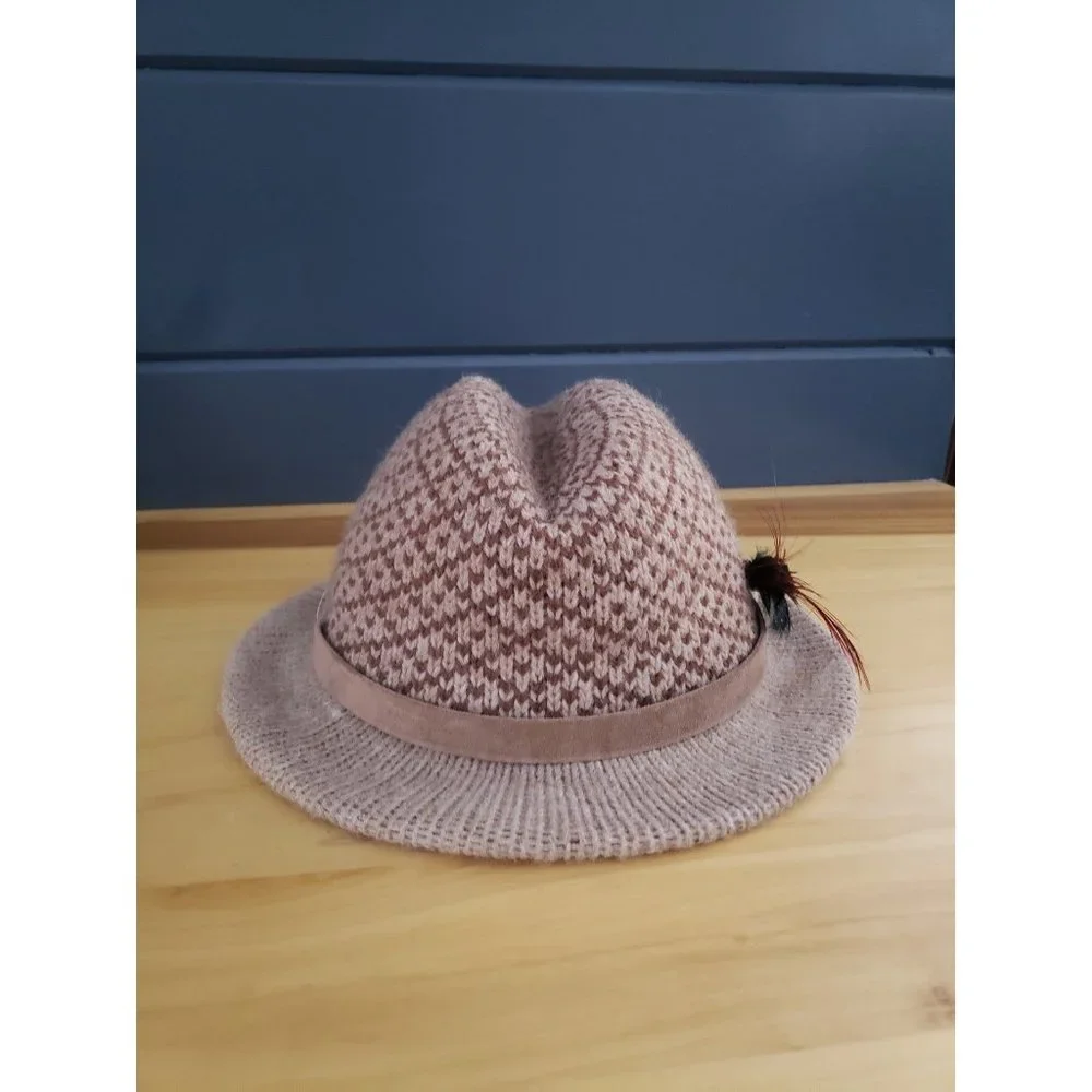 Vintage Pink and Tan Houndstooth Hat with Feather - Picture 2 of 7